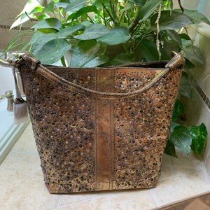 VERY RARE - NWT - Frye Deborah Studded Hobo